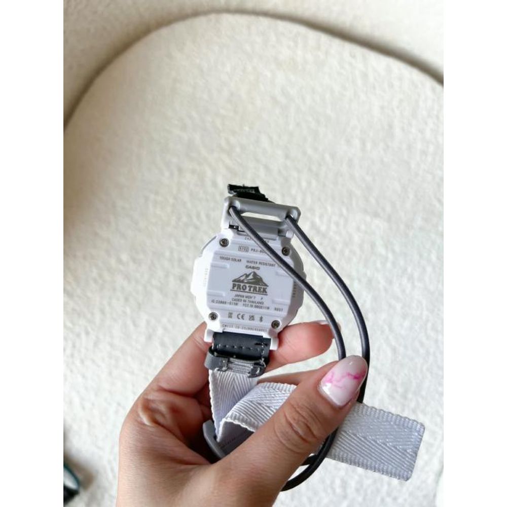 Casio Pro Trek PRJ-B001B-2 full white
