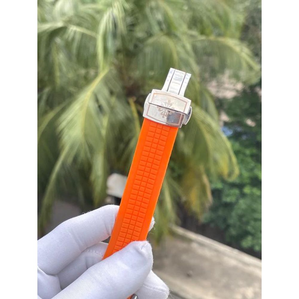 Patek Phillip Aquanaut Orange AT463