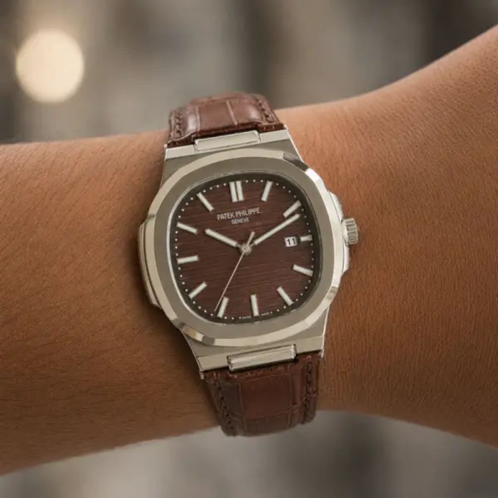 Patek Philipp Nautilus Quartz Leather