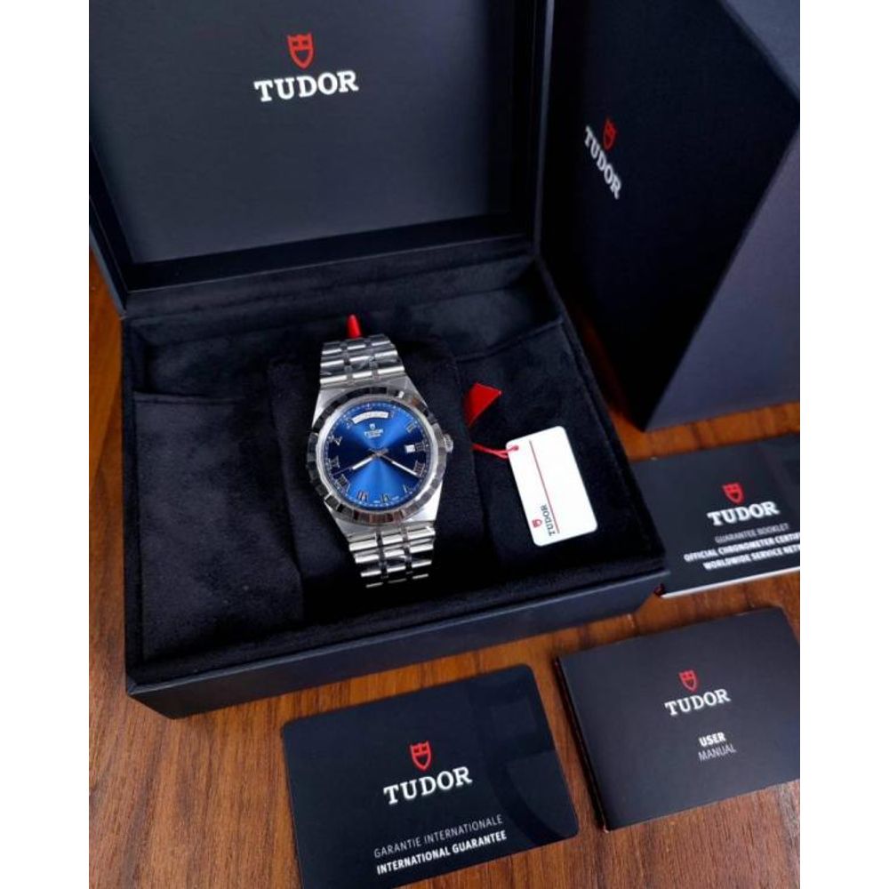 Tudor Royal automatic silver blue