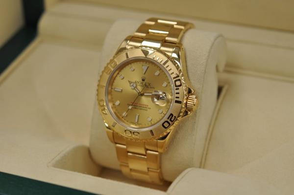 Role_x Oyster Perpetual Yacht Master