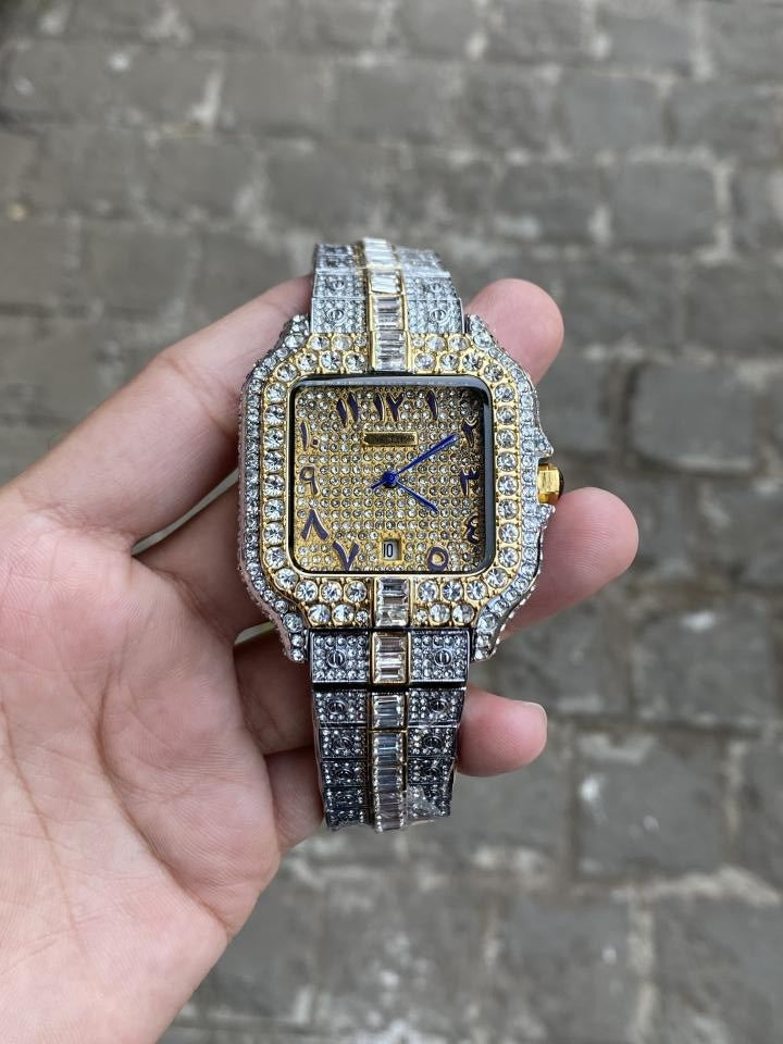 Cartie_r Diamond Black Arabic Numerals