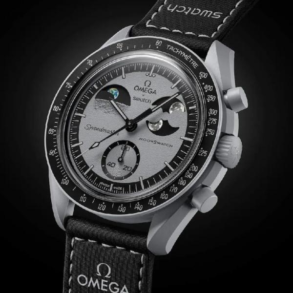 Omegg_a Moon Watch Limited editions