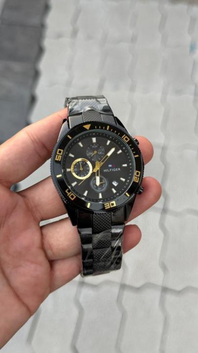 Tomm_y Hilfiger black gold