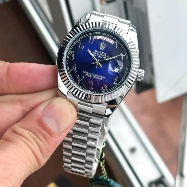 Role_x Oyster Perpetual Date Just Premium