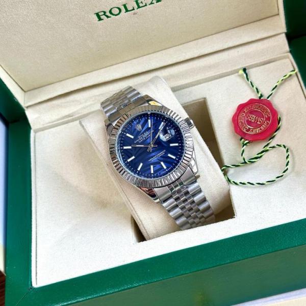 Role_x Oyster Perpetual Date Just Premium