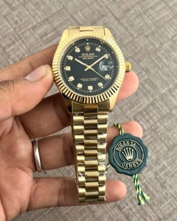 Role_x Oyster Perpetual Date Just