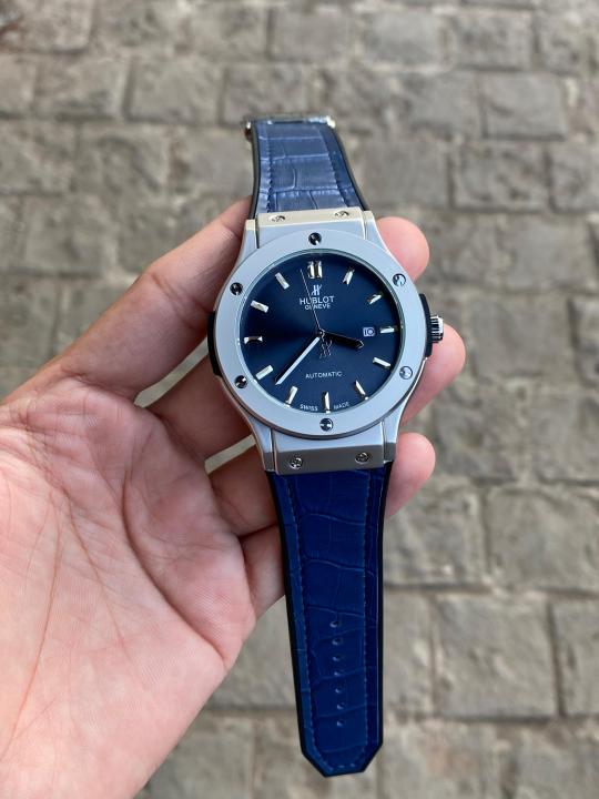 Hublot Automati_c back open leather