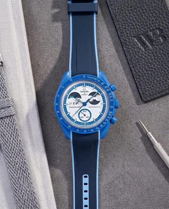 Omegg_a Moon Watch Limited Edition