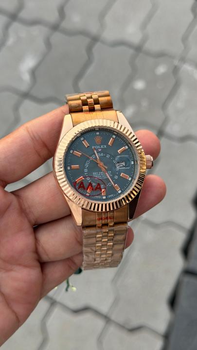 Role_x sky dweller  shift movement rose gold blue