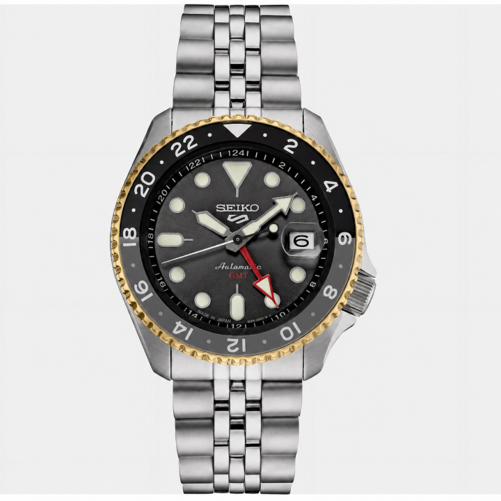Seiko 5 Sports GMT Black Gold Hazel Ring