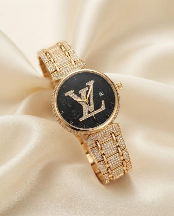 Louii_s Vuitton Tash Gold-Black