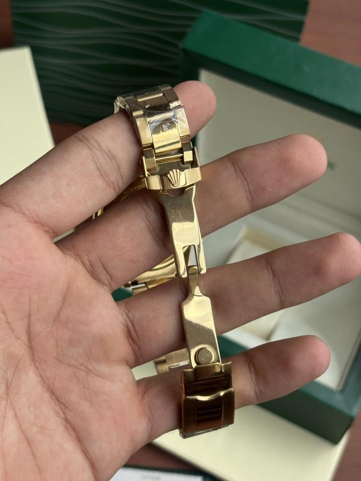Rolee_x Oyster Perpetual Cosmograph
