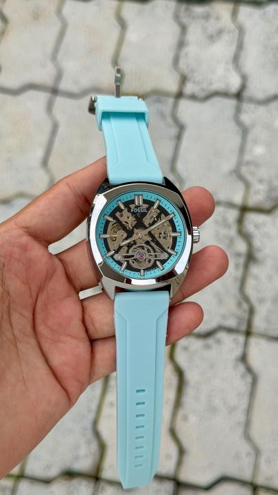 Fossii_l Everett  Automatic movement skeleton dial premium silicone strap