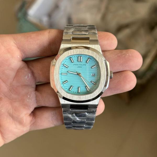 Patek Philipp Nautlis Quartz (Stainless Steel)