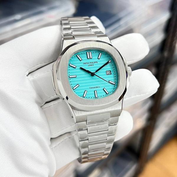 Patek Philipp Nautlis Quartz (Stainless Steel)