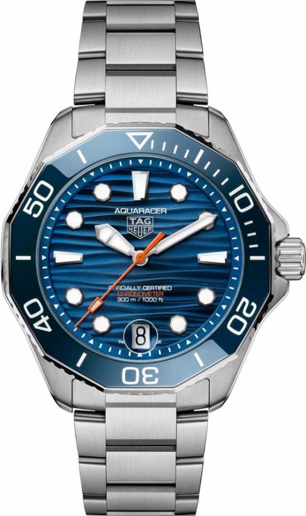 Tag_g Heuee_r Aquaracer Professional 300m date automatic japan zik zake line