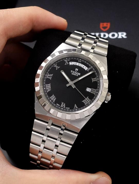 Tudor Royal automatic silver Black