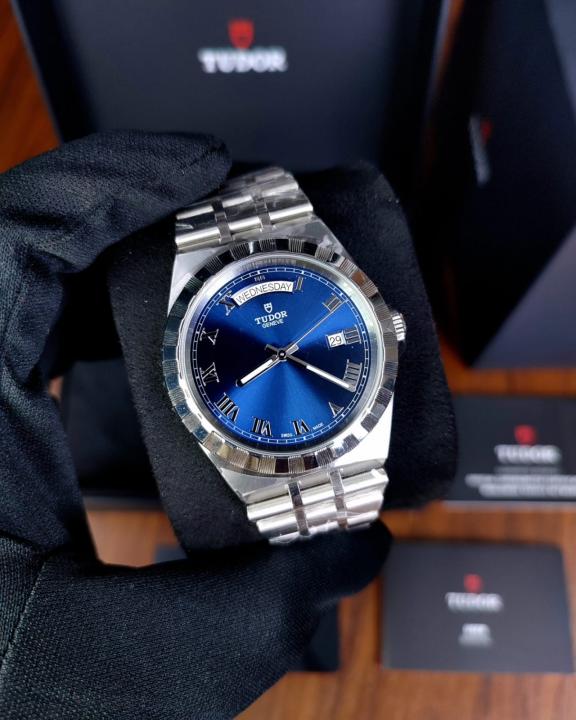 Tudor Royal automatic silver blue