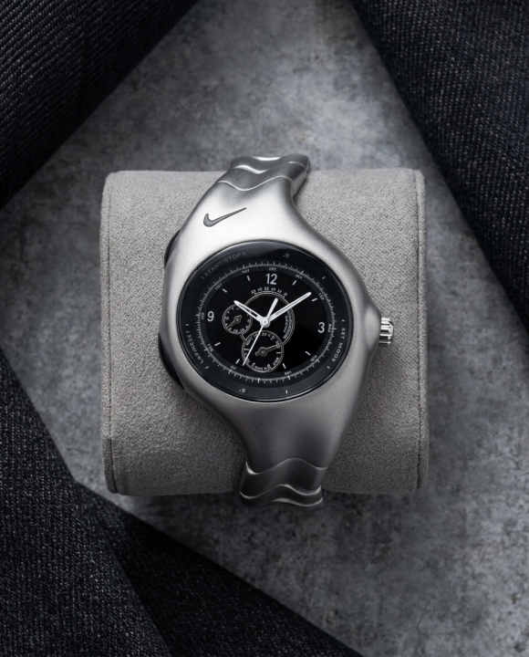 Nikk_e Triax Armored Chronograph Silver-FullBlack