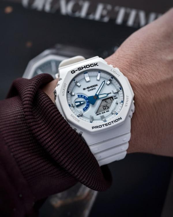 Casio G- Shock GA-2100HDS-7A white
