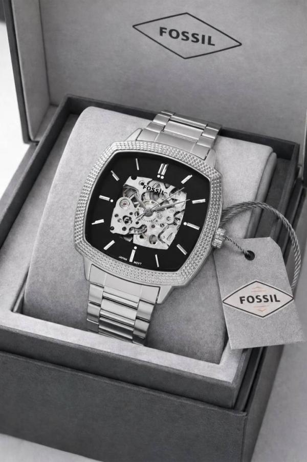 Fossii_l x Nick Jonas Machine Luxe silver Black