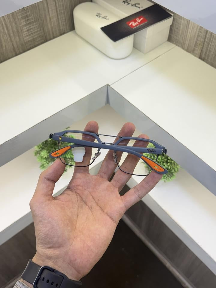 Raybaan x Ferrari Uv protection Frame Specs