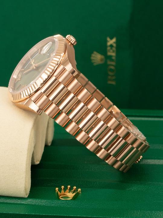 Rolee_x Oyster Perpetual Day Date 40 Battery Copper Green