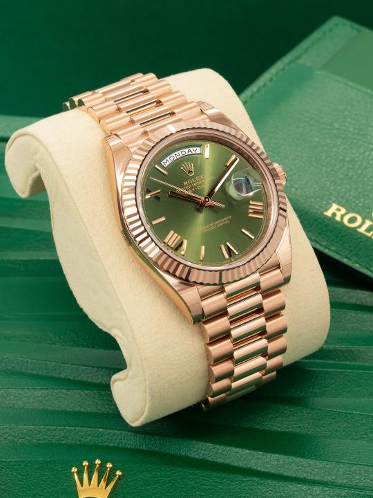 Rolee_x Oyster Perpetual Day Date 40 Battery Copper Green