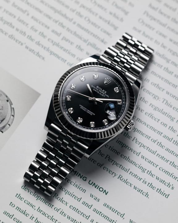Rolee_x Oyster Perpetual Date Just Diamond Silver-Black-Diamond