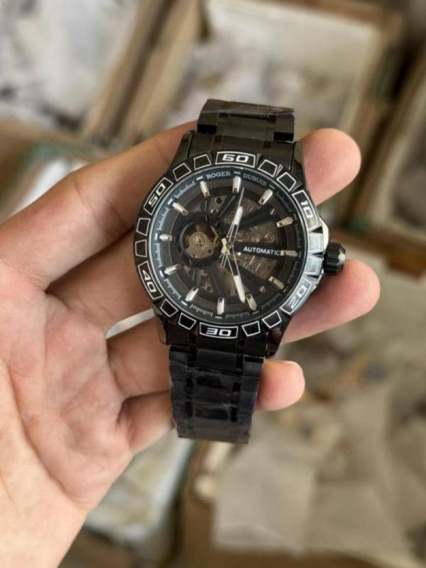 Roger Dubuis Automatic Open Heart (AAA)