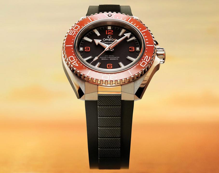 Omegg_a Seamaster Planet Ocean 600M Co-Axial Master Chronometer black orange