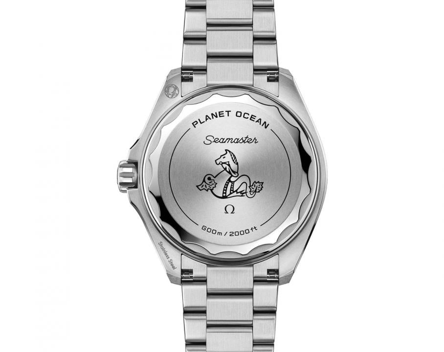 Omegg_a Seamaster Planet Ocean 600M Co-Axial Master Chronometer metal Silver black blue