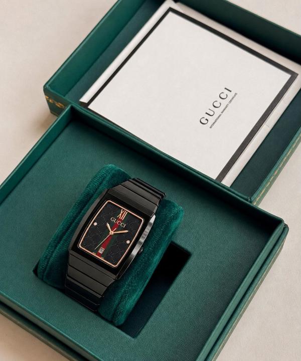 Guccc_i ceramic luxury watch