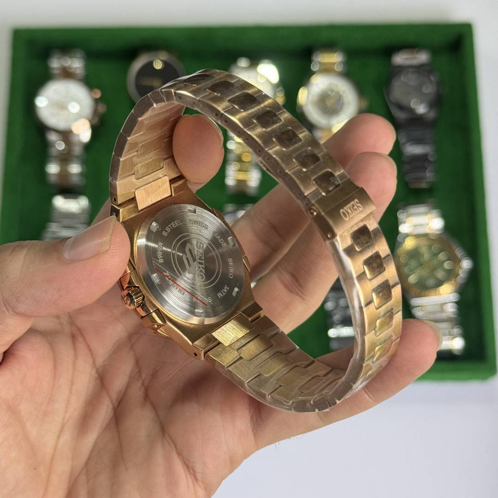 Seiko Nautilus Stainless steel Quartz watch 1st Quality