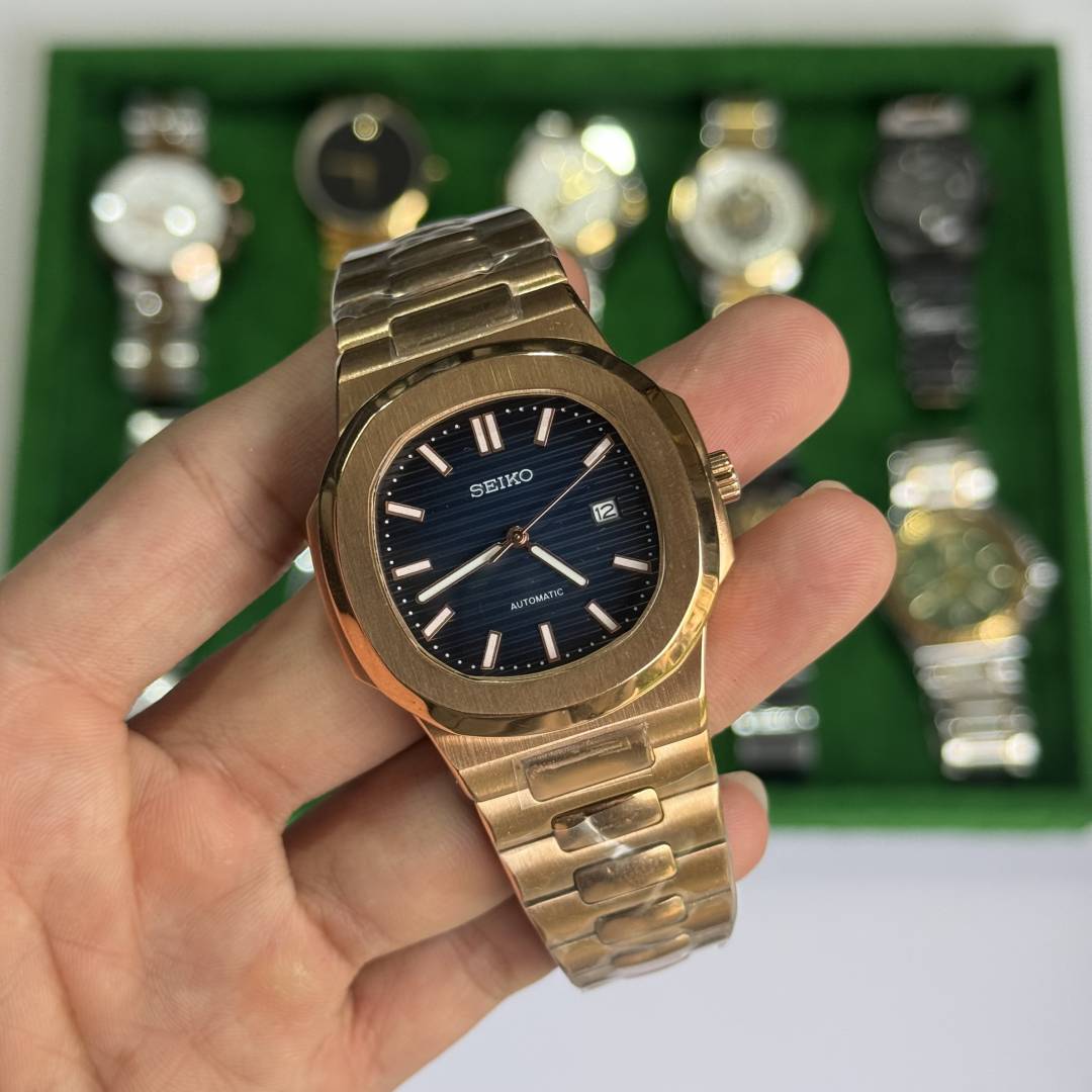 Seiko Nautilus Stainless steel Quartz watch 1st Quality