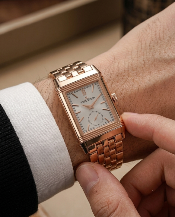 Jaegar-Le Coultre Reverso Tribute Small Seconds metal copper gray