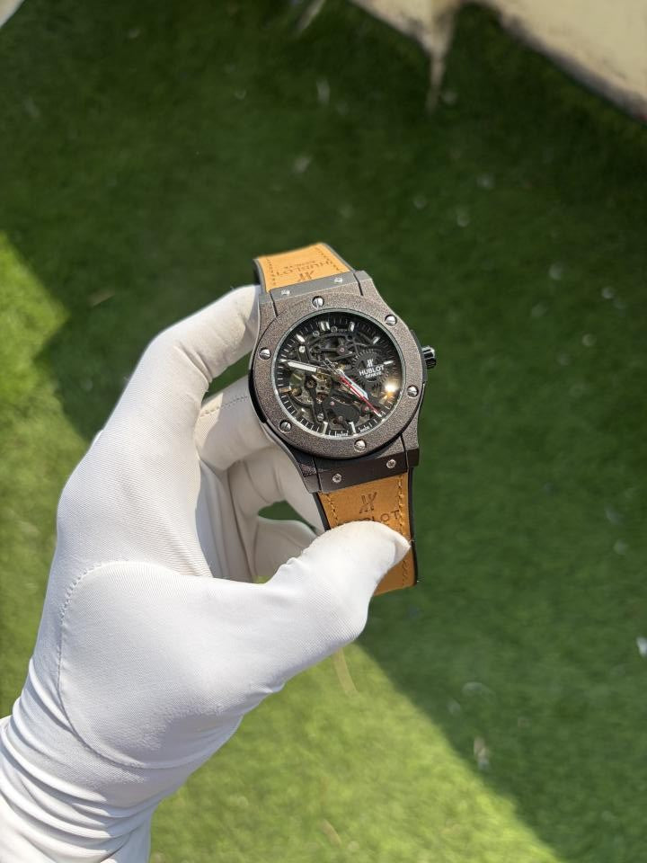 HUBLO T SKELETON AUTOMATIC BACK OPEN 739