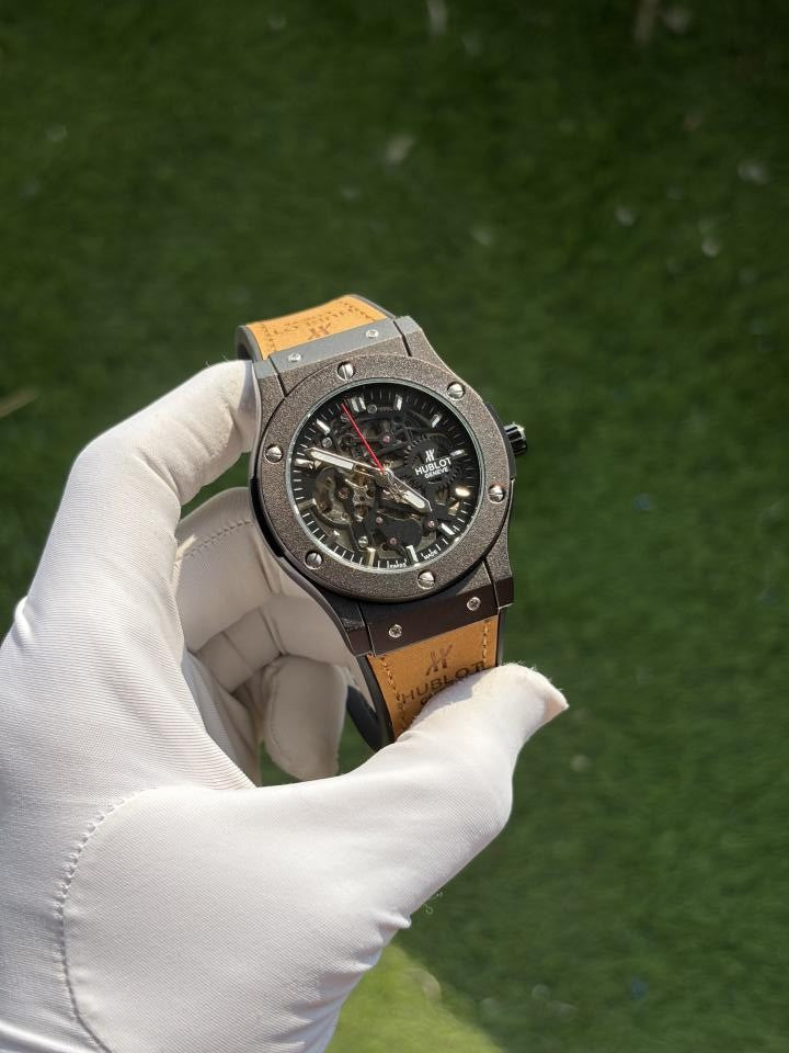 HUBLO T SKELETON AUTOMATIC BACK OPEN 739