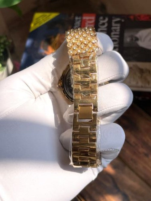 Guess dimond em 15