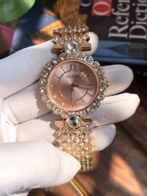 Guess dimond em 15