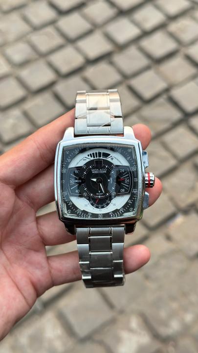 tag huer  Monaco  Mikrograph quartz movement (steel mettal)