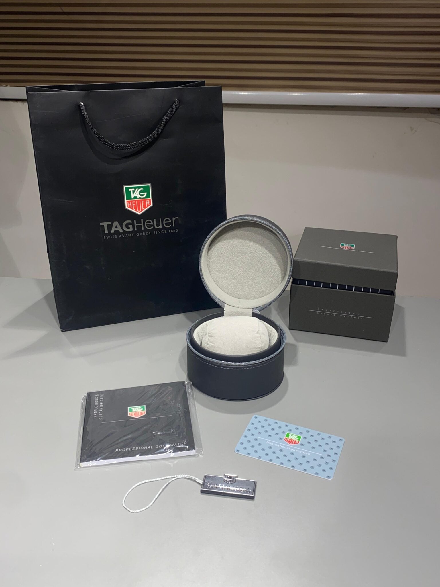 TAG Heuer Box