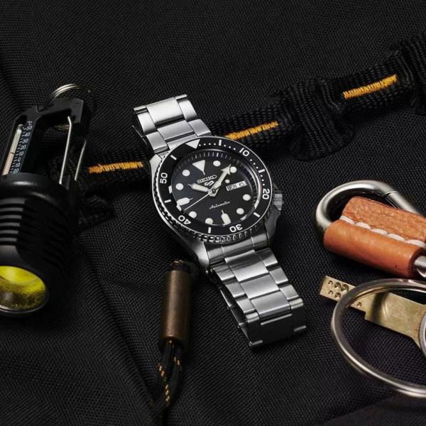 Seiko 5 Sports Automatic