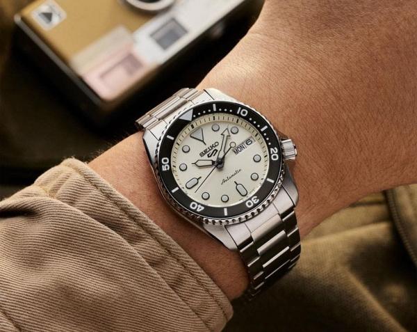 Seiko 5 Sports Automatic