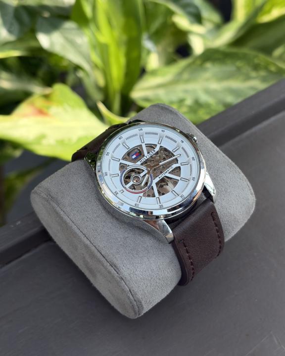 Tommmy Hilfige_r Automatic Leather DarkBrown-Silver-White