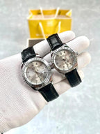 Role_ex Oyster Date Couple