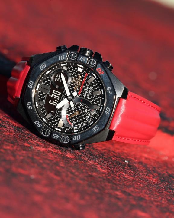 Casio Edifice x Honda Racing Limited Edition