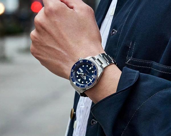 Seiko 5 Sports Automatic