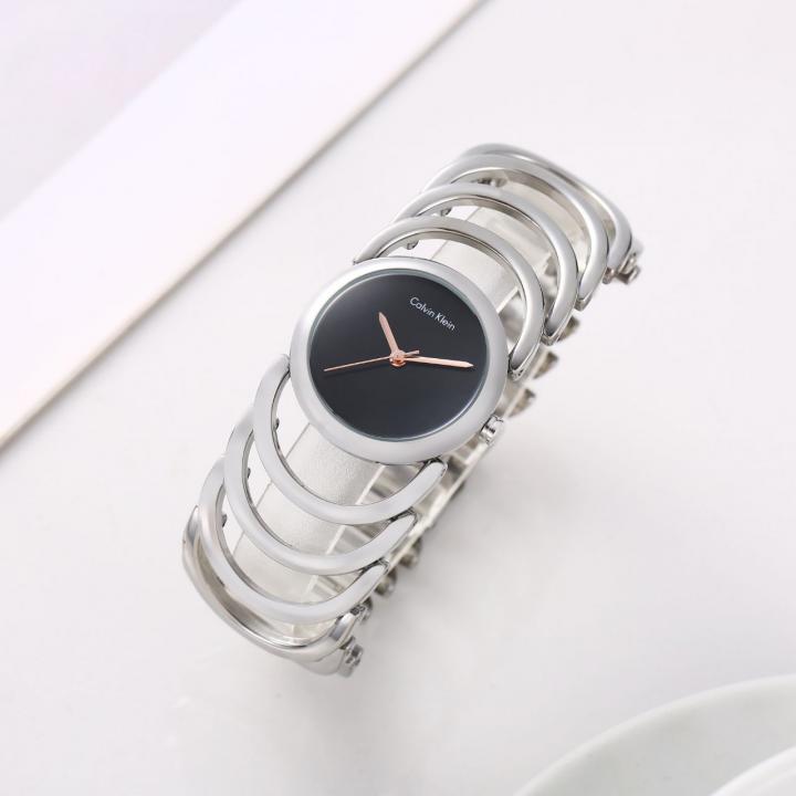 Calvin keli_Bangle